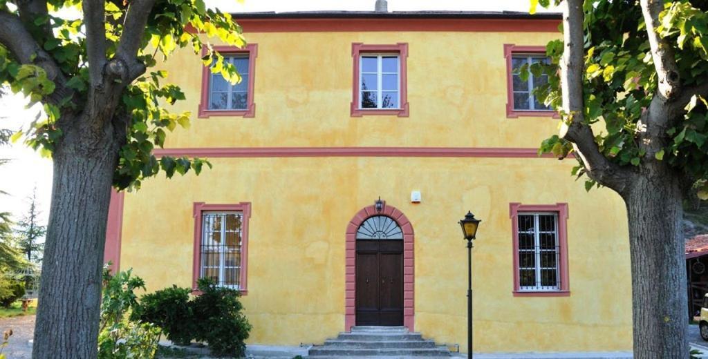 Villa Eugenia Cairo Montenotte Bagian luar foto